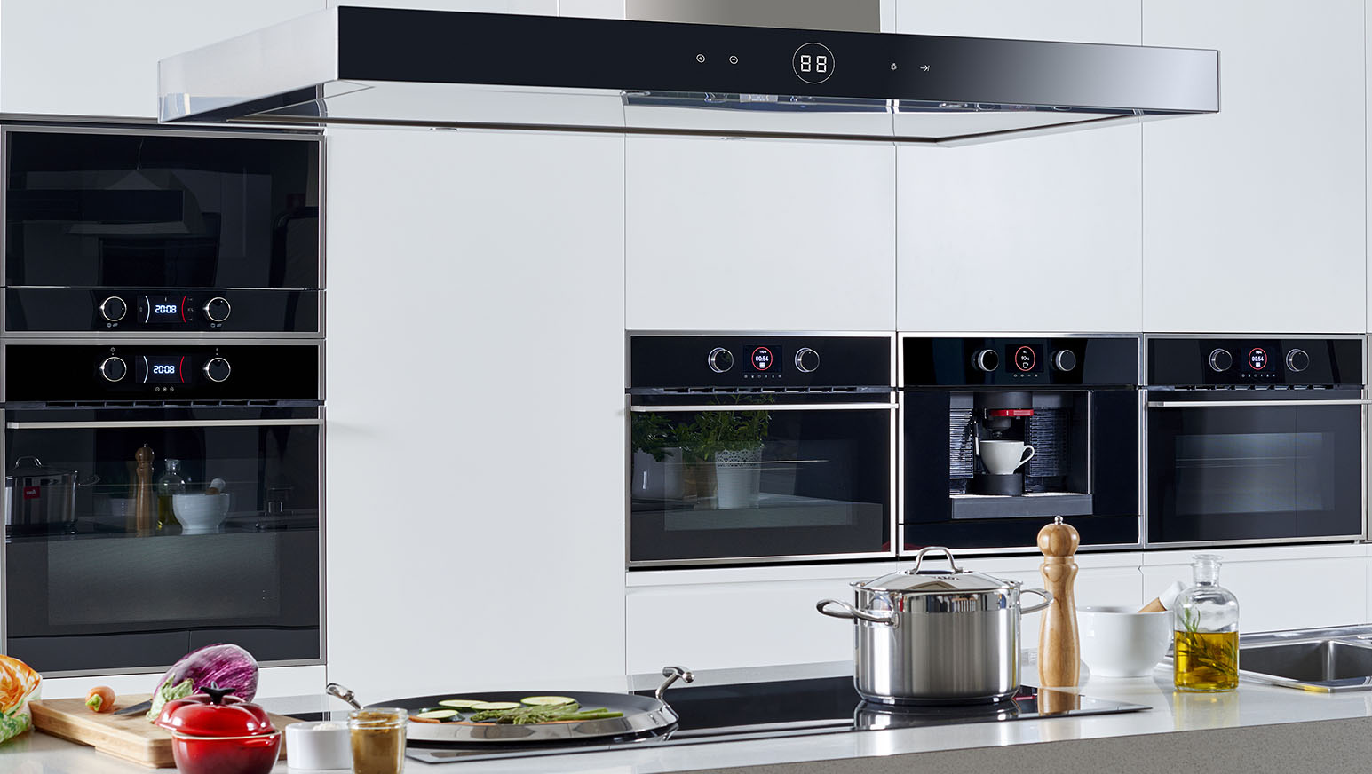 V Oresi můžete kuchyň koupit včetně spotřebičů